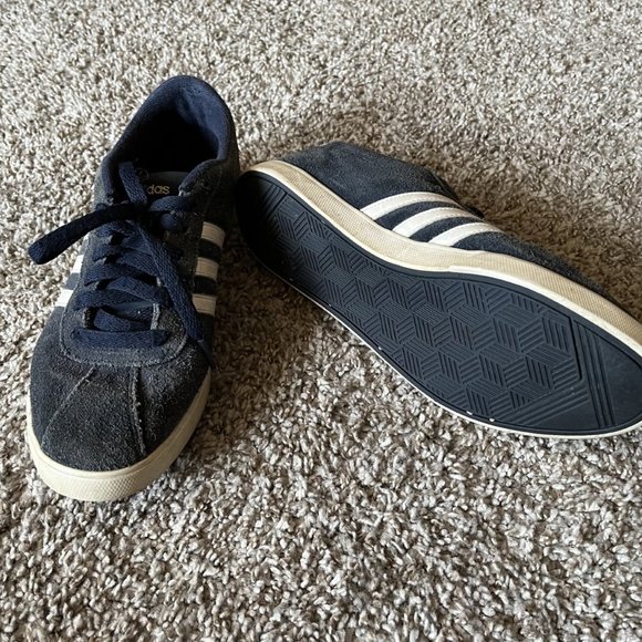 adidas gazelle silver green womens Blue adidas Originals Handball Spezial Women's